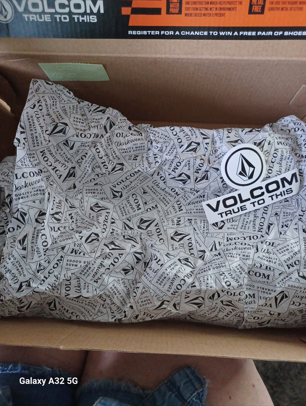 Volcom Womens Chill, Work Safety Loafers, Gray/black With Composite Toe Sz 8.5 W - Picture 12 of 13